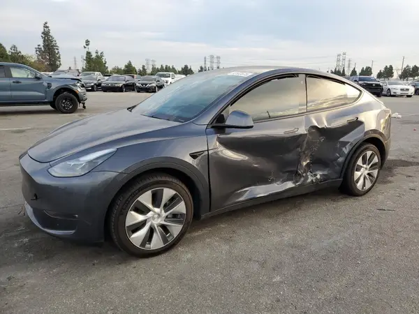 7SAYGDEE2NF555120 2022 TESLA MODEL Y - Image 1