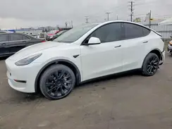 7SAYGDEE2NF556073 2022 TESLA MODEL Y