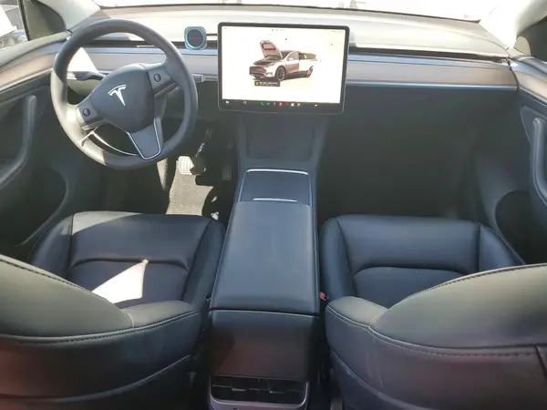 7SAYGDEE2NF560401 2022 TESLA MODEL Y - Image 8