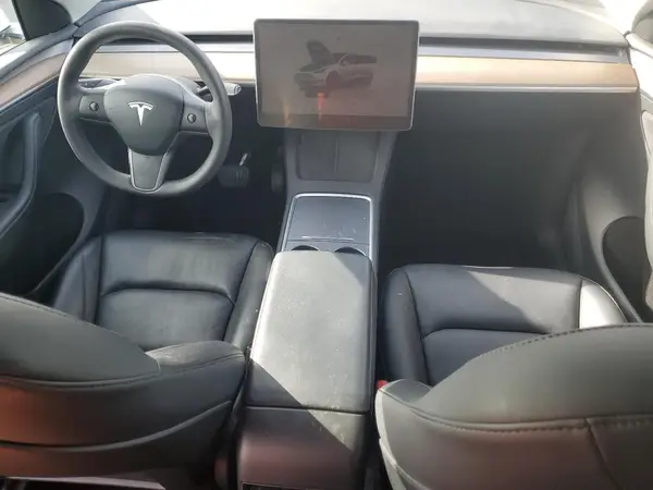 7SAYGDEE2NF561225 2022 TESLA MODEL Y - Image 8