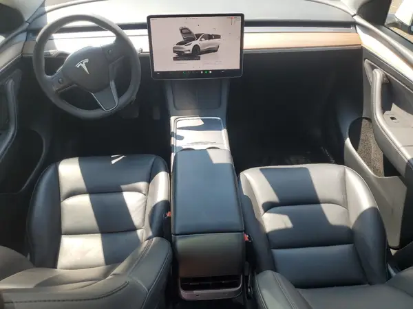 7SAYGDEE2NF564402 2022 TESLA MODEL Y - Image 8