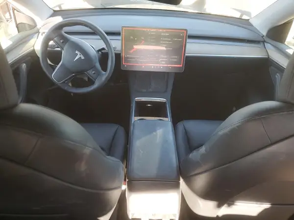 7SAYGDEE2PA032938 2023 TESLA MODEL Y - Image 8