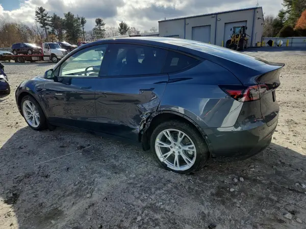 7SAYGDEE2PA034446 2023 TESLA MODEL Y - Image 2