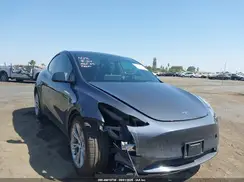 7SAYGDEE2PA036696 2023 TESLA MODEL Y