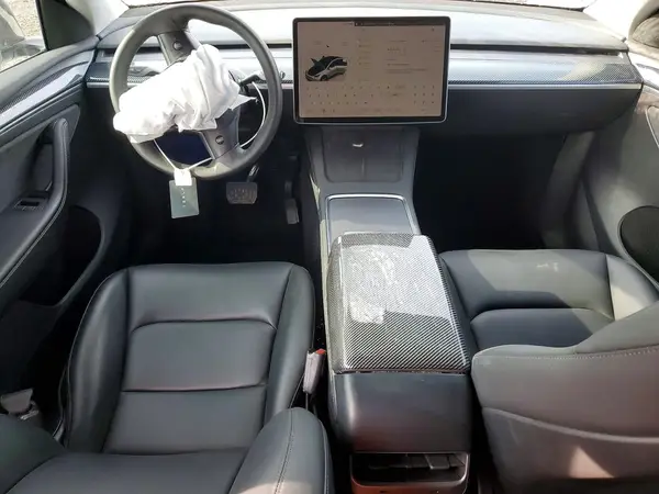 7SAYGDEE2PA038481 2023 TESLA MODEL Y - Image 8