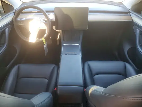 7SAYGDEE2PA041364 2023 TESLA MODEL Y - Image 8