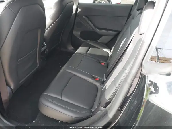 7SAYGDEE2PA044328 2023 TESLA MODEL Y - Image 8