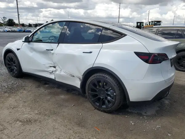7SAYGDEE2PA051893 2023 TESLA MODEL Y - Image 2