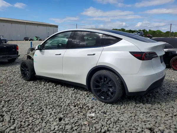 7SAYGDEE2PA052350 2023 TESLA MODEL Y - Image 2