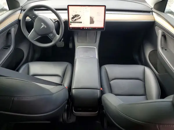 7SAYGDEE2PA052350 2023 TESLA MODEL Y - Image 8