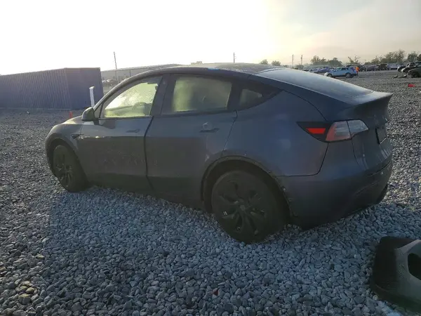 7SAYGDEE2PA055720 2023 TESLA MODEL Y - Image 2