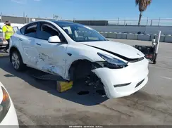 7SAYGDEE2PA063588 2023 TESLA MODEL Y