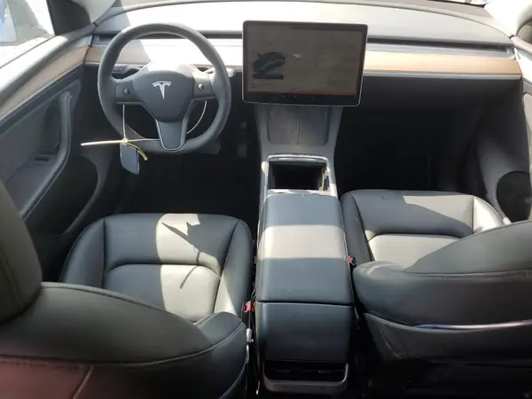 7SAYGDEE2PA068886 2023 TESLA MODEL Y - Image 8