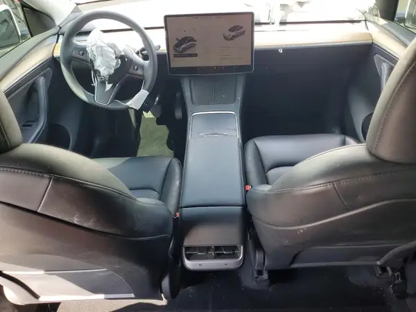 7SAYGDEE2PA074106 2023 TESLA MODEL Y - Image 8