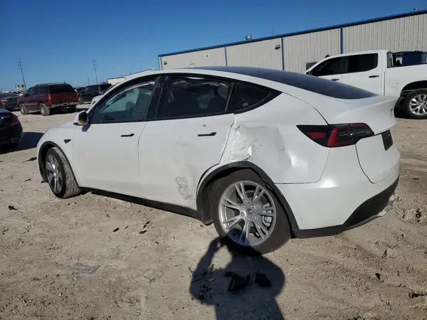 7SAYGDEE2PA080309 2023 TESLA MODEL Y - Image 2