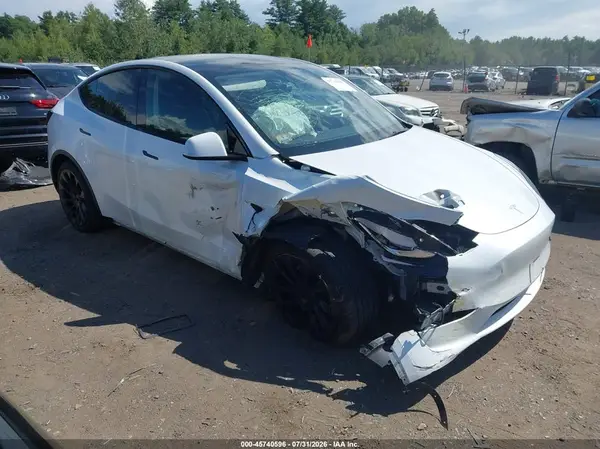 7SAYGDEE2PA080620 2023 TESLA MODEL Y - Image 1