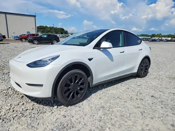 7SAYGDEE2PA081024 2023 TESLA MODEL Y - Image 1