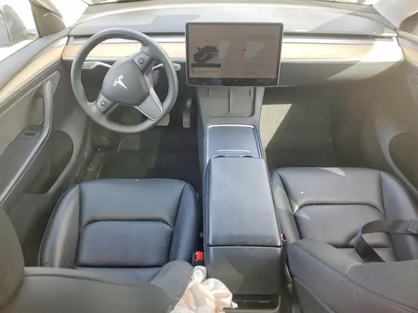 7SAYGDEE2PA082271 2023 TESLA MODEL Y - Image 8