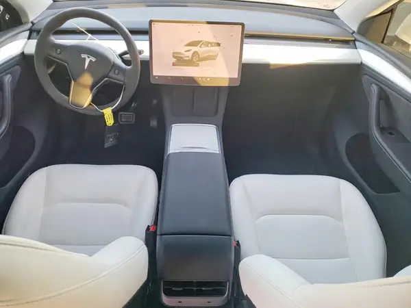 7SAYGDEE2PA085770 2023 TESLA MODEL Y - Image 8