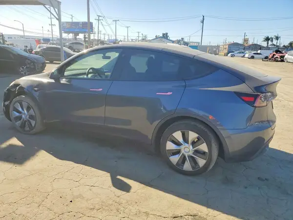 7SAYGDEE2PA088202 2023 TESLA MODEL Y - Image 2