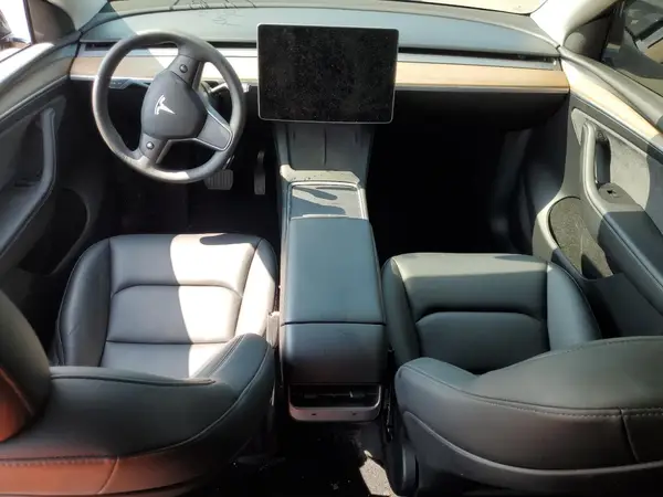 7SAYGDEE2PA090399 2023 TESLA MODEL Y - Image 8