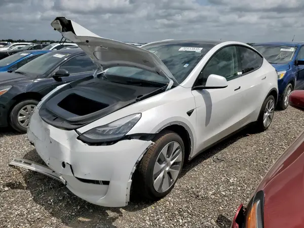 7SAYGDEE2PA102521 2023 TESLA MODEL Y - Image 1