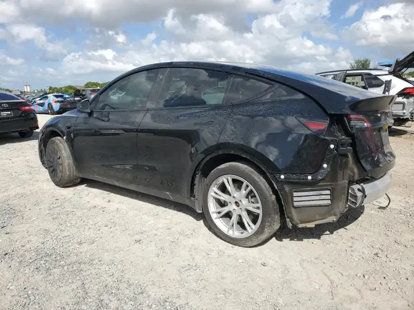 7SAYGDEE2PA102812 2023 TESLA MODEL Y - Image 2