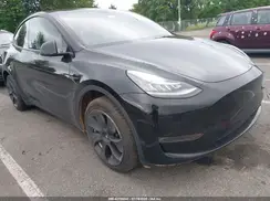 7SAYGDEE2PA109825 2023 TESLA MODEL Y