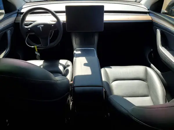7SAYGDEE2PA109906 2023 TESLA MODEL Y - Image 8