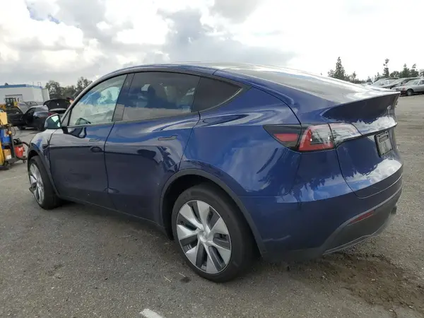 7SAYGDEE2PA112188 2023 TESLA MODEL Y - Image 2