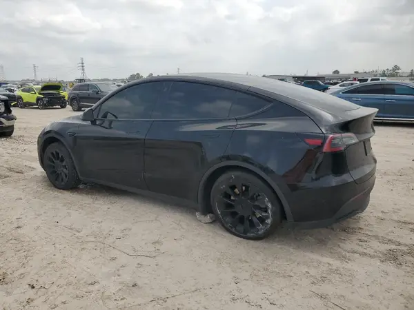 7SAYGDEE2PA112644 2023 TESLA MODEL Y - Image 2