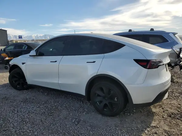 7SAYGDEE2PA115401 2023 TESLA MODEL Y - Image 2