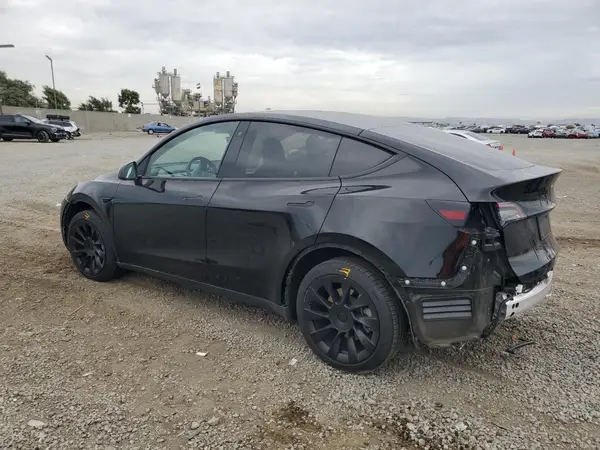 7SAYGDEE2PA118220 2023 TESLA MODEL Y - Image 2