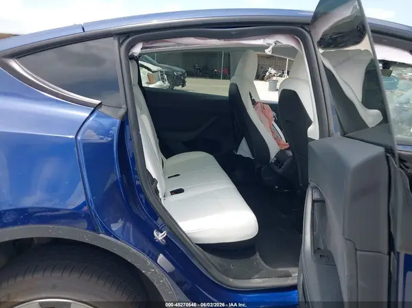 2023 TESLA MODEL Y auction photo 8