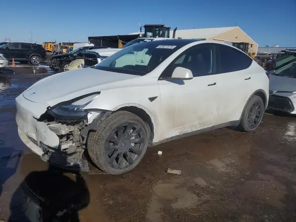 7SAYGDEE2PA120789 2023 TESLA MODEL Y - Image 1