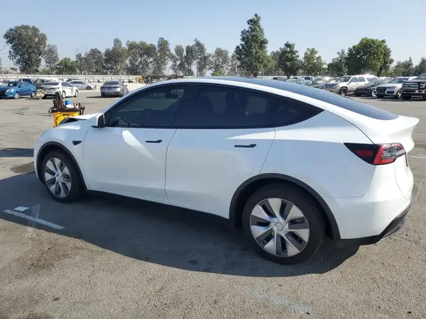 7SAYGDEE2PA130013 2023 TESLA MODEL Y - Image 2