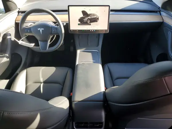 7SAYGDEE2PA140511 2023 TESLA MODEL Y - Image 8