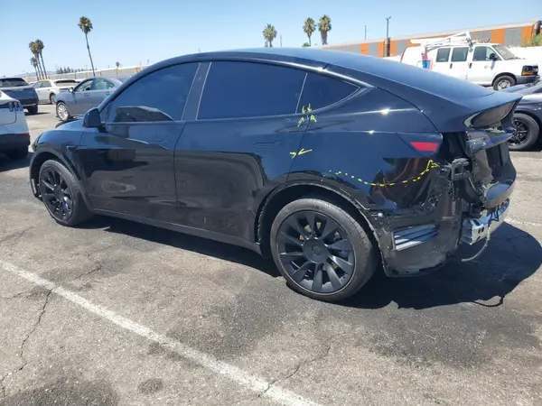 7SAYGDEE2PA149273 2023 TESLA MODEL Y - Image 2