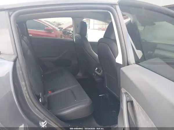 7SAYGDEE2PA150598 2023 TESLA MODEL Y - Image 8