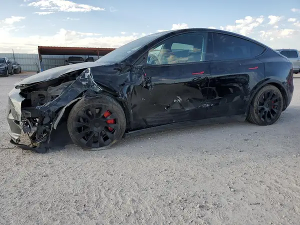 7SAYGDEE2PA154165 2023 TESLA MODEL Y - Image 1