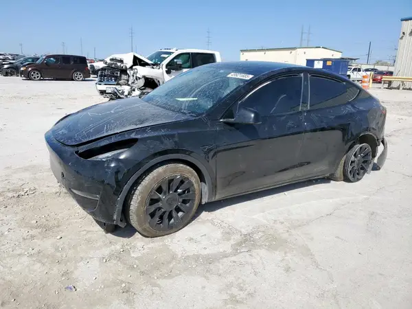 7SAYGDEE2PA156384 2023 TESLA MODEL Y - Image 1