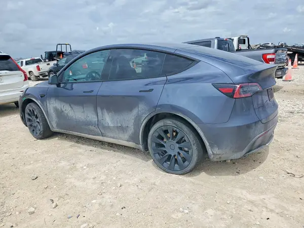 7SAYGDEE2PA162878 2023 TESLA MODEL Y - Image 2