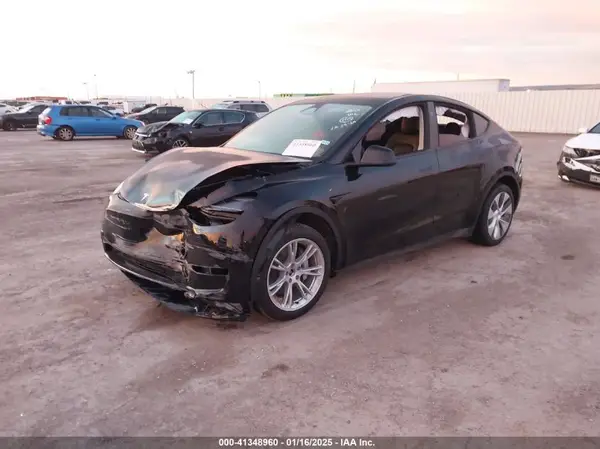 7SAYGDEE2PA166042 2023 TESLA MODEL Y - Image 2