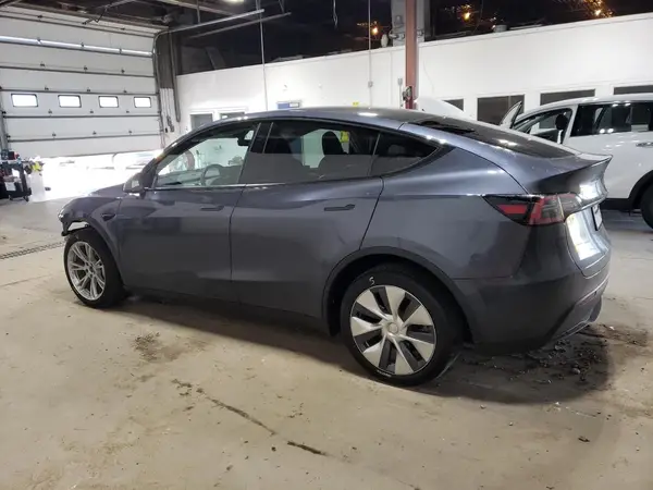 7SAYGDEE2PA173797 2023 TESLA MODEL Y - Image 2
