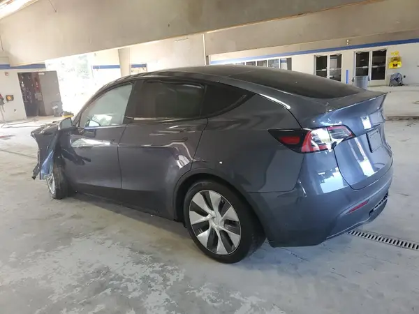 7SAYGDEE2PA174500 2023 TESLA MODEL Y - Image 2