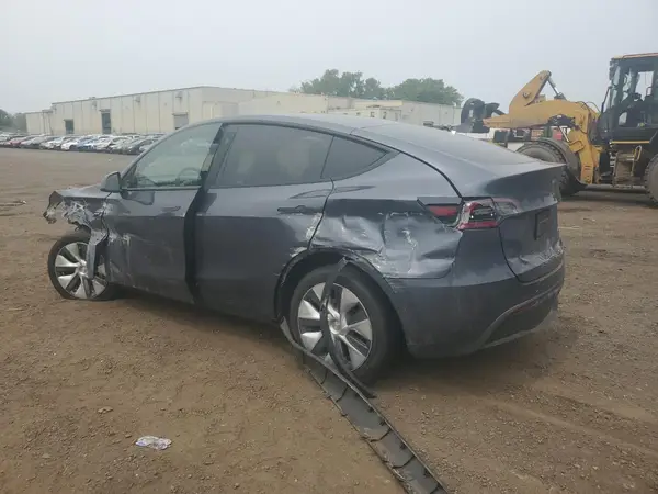 7SAYGDEE2PA180779 2023 TESLA MODEL Y - Image 2