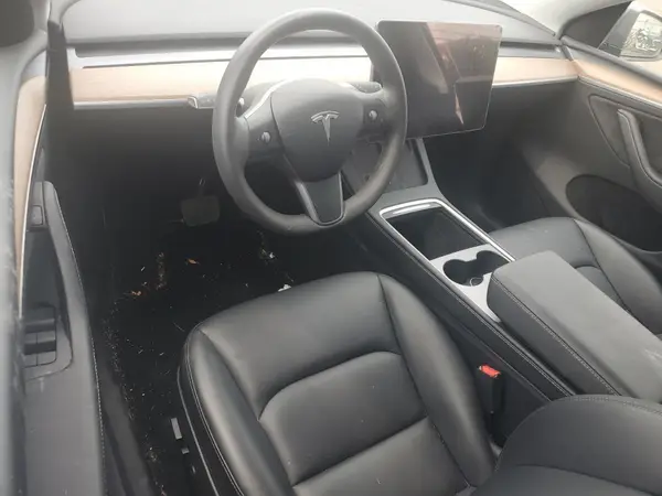 7SAYGDEE2PA180779 2023 TESLA MODEL Y - Image 8