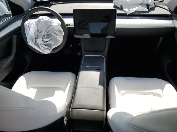 7SAYGDEE2PA184427 2023 TESLA MODEL Y - Image 8
