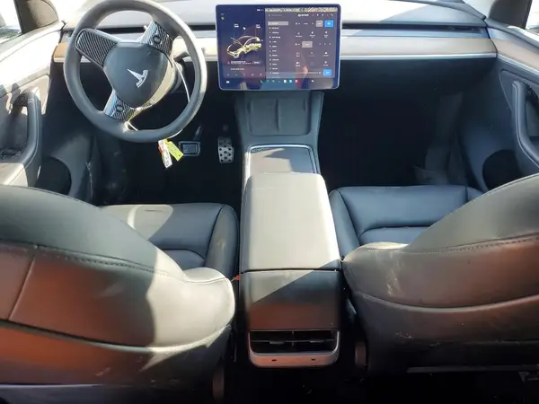 7SAYGDEE2PA192091 2023 TESLA MODEL Y - Image 8