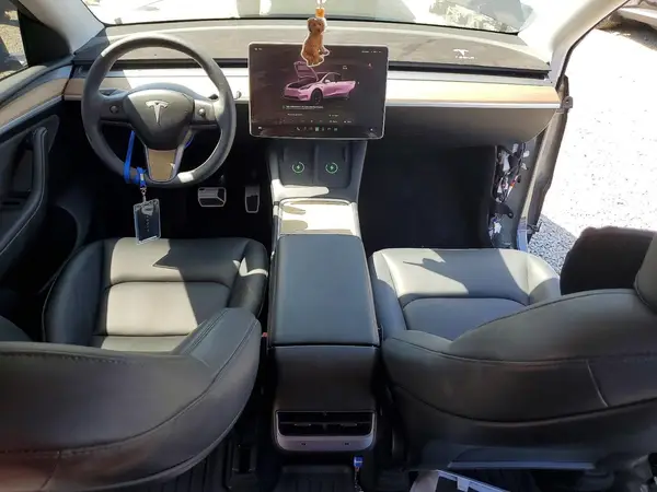 7SAYGDEE2PA196481 2023 TESLA MODEL Y - Image 8